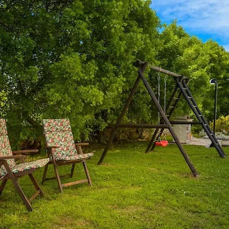 Karla By Istrialux Vila *